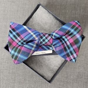 Tommy Hilfiger Silk Plaid Bow Tie Multicolor Adjustable New With Tags